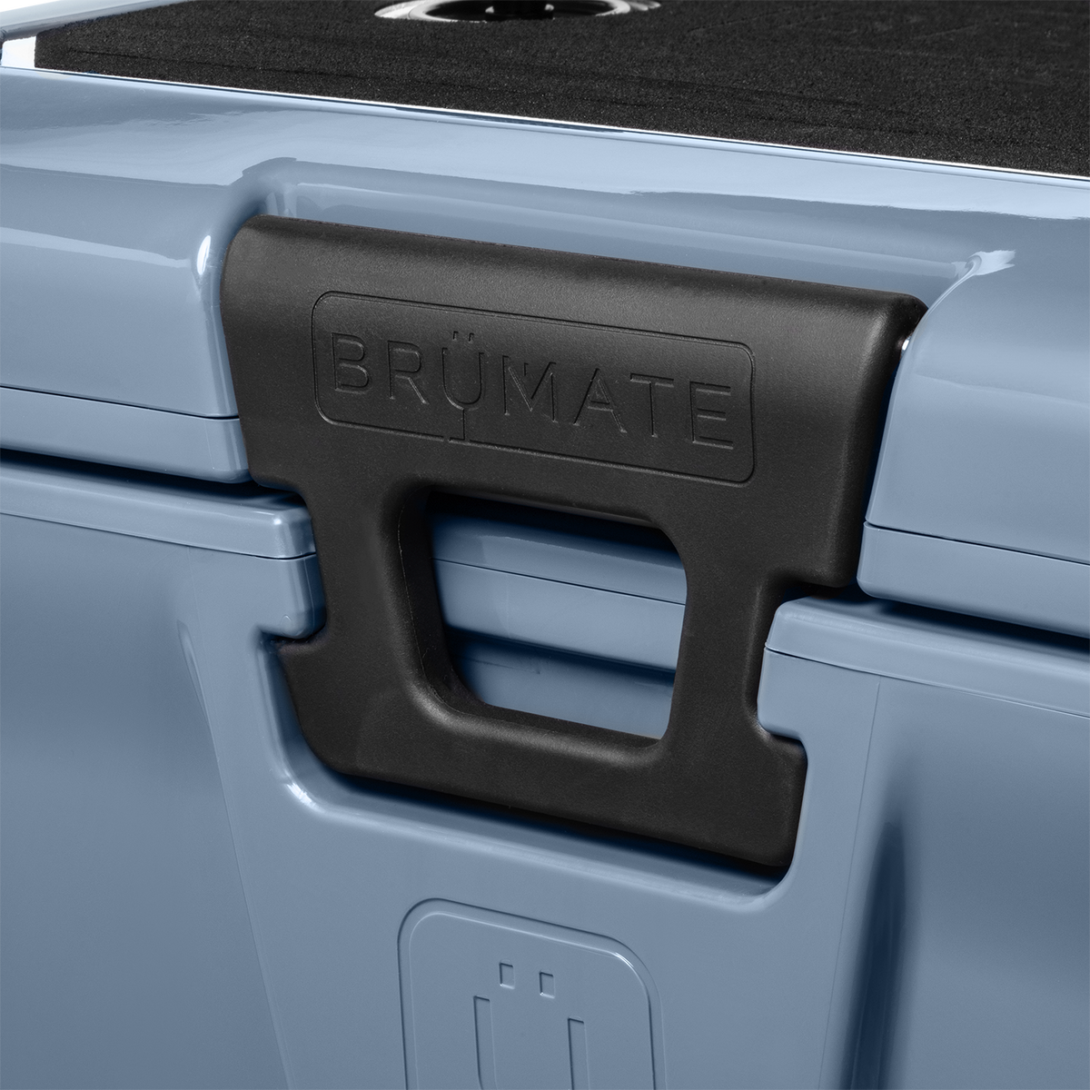brutank-20qt-d5 BruTank-20-Denim-Latch.png