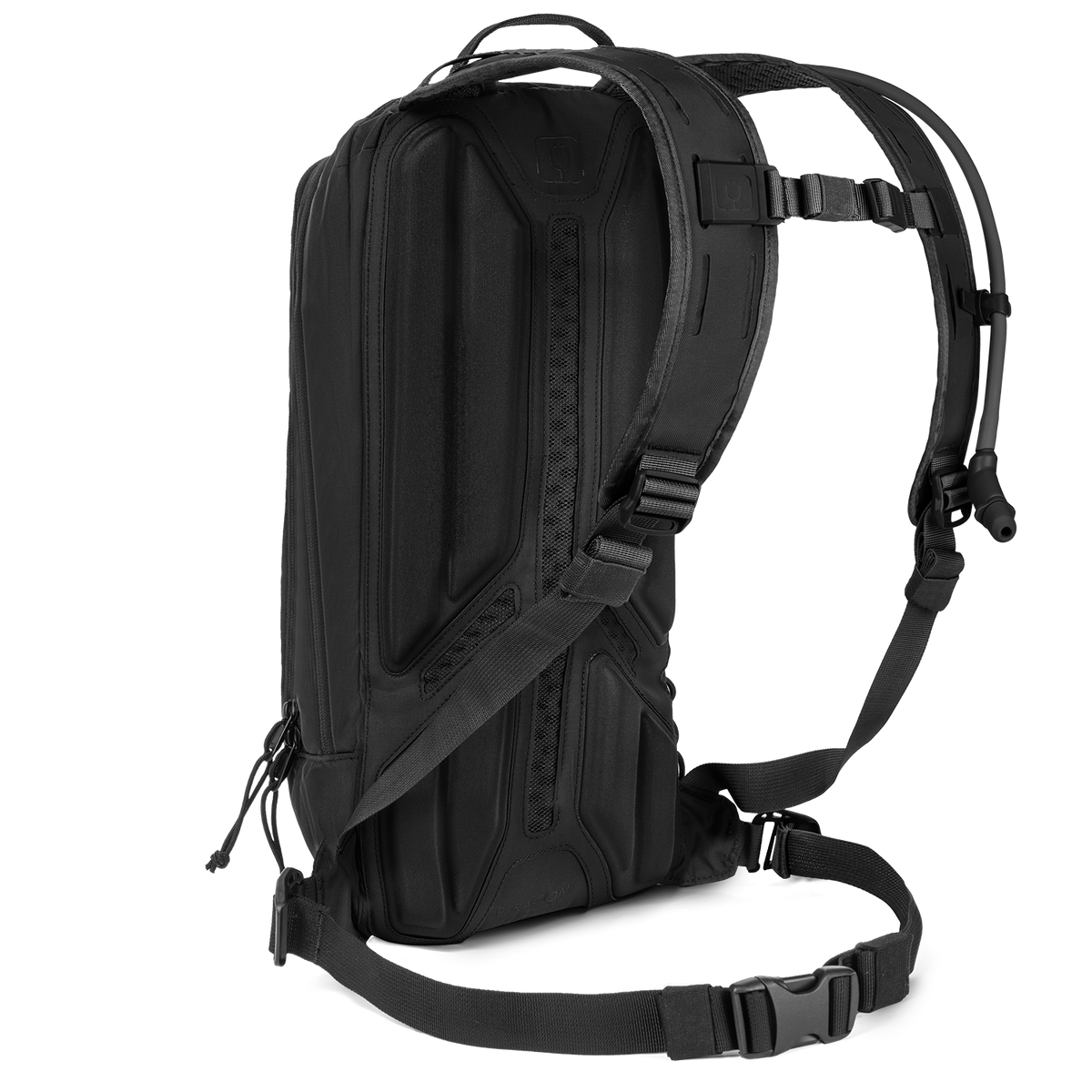 paragon-hydration-pack-u5 Paragon_Black_Quarter.png